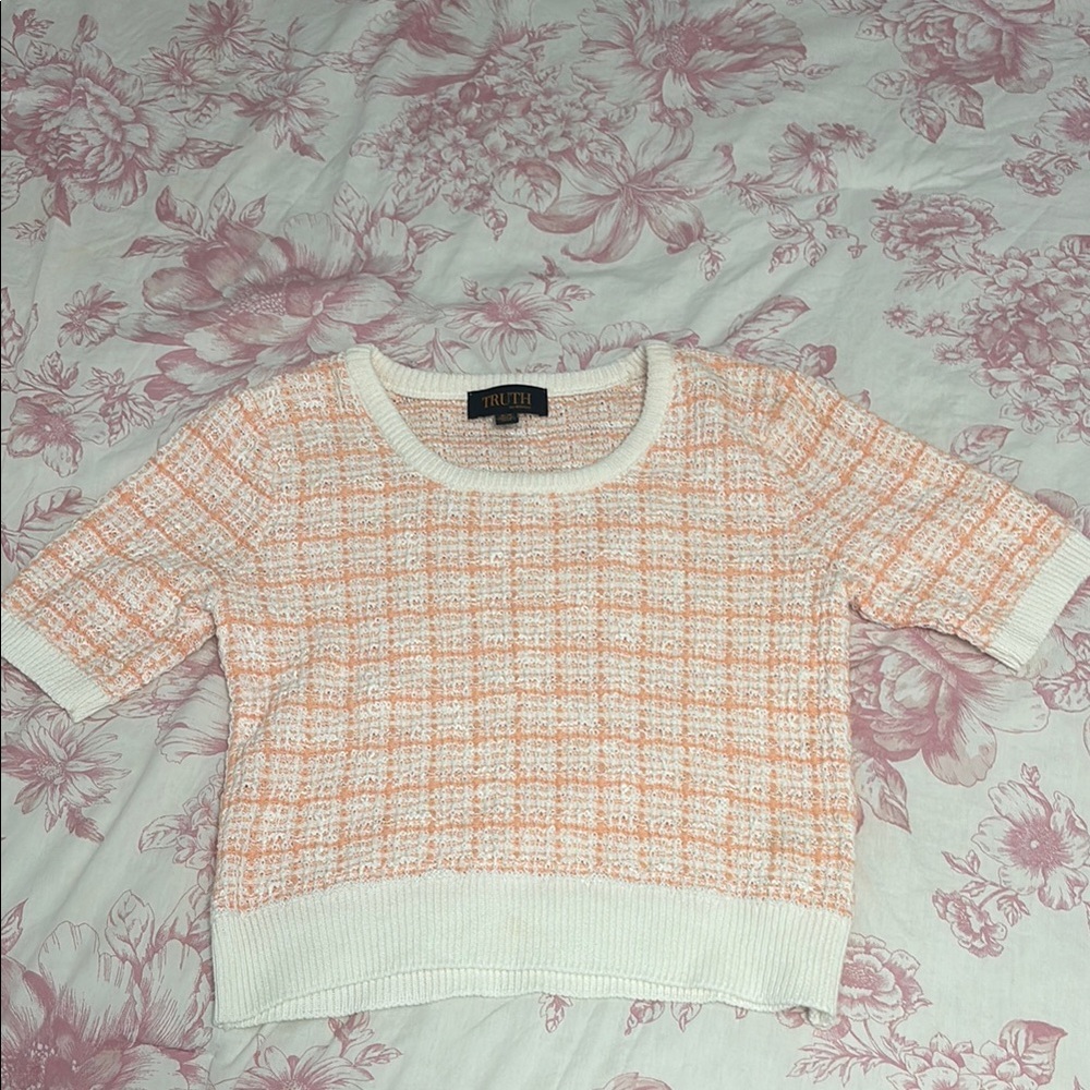 Trulli Women's Pink and White Knit Top